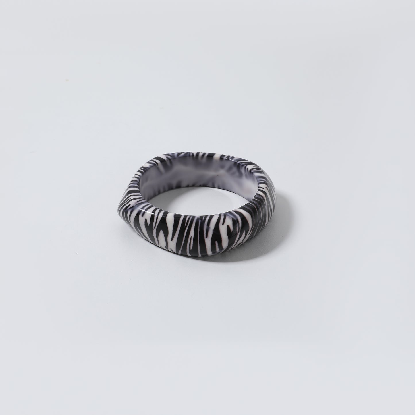 Black & White Zebra Stripe Resin Bangle Bracelet