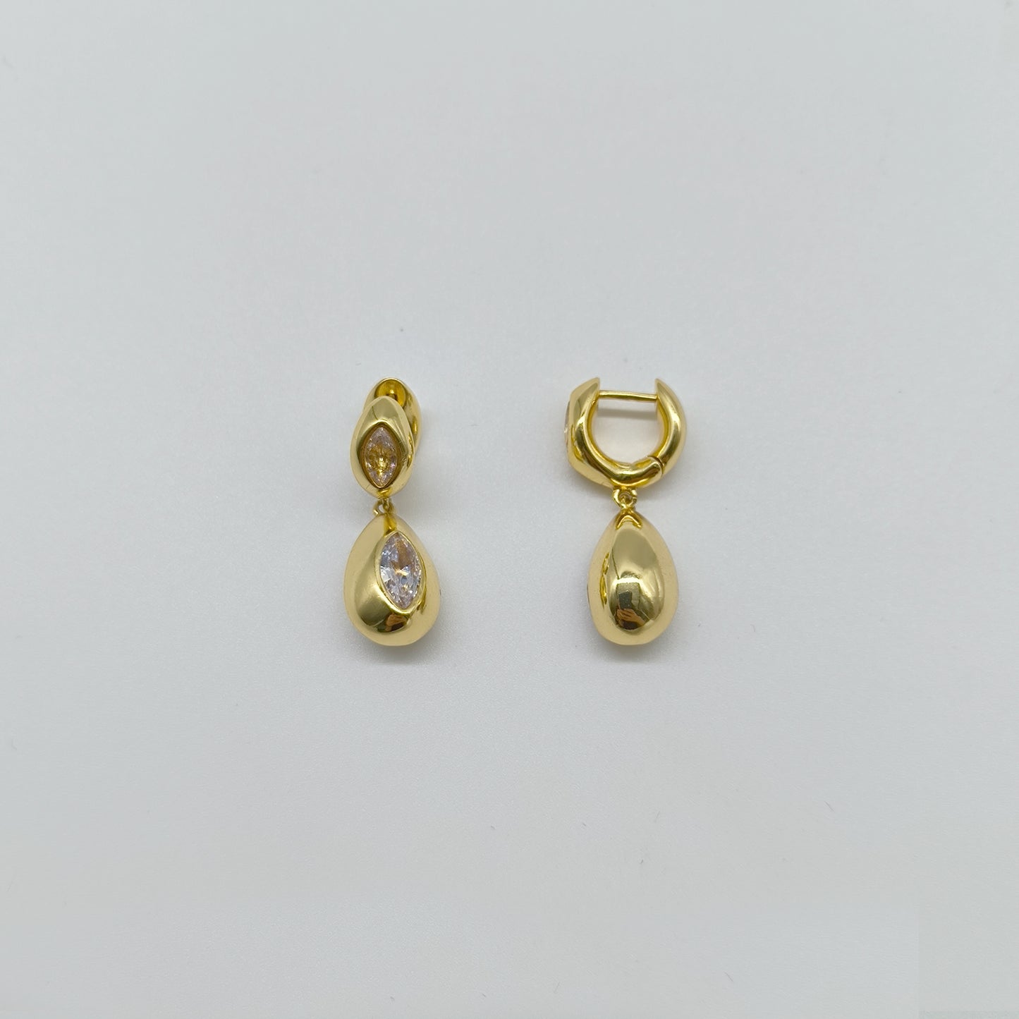 Gold Drop Earrings with Cubic Zirconia – Elegant Modern Dangle