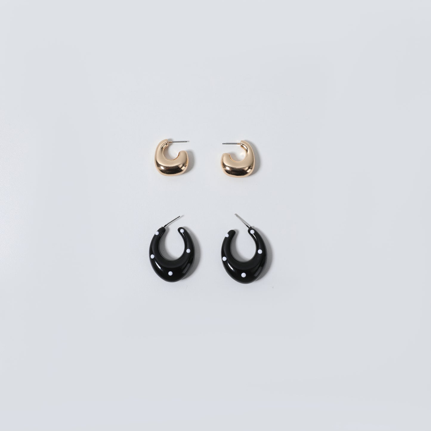 Gold and Black Resin Chunky C-Hoop Earrings