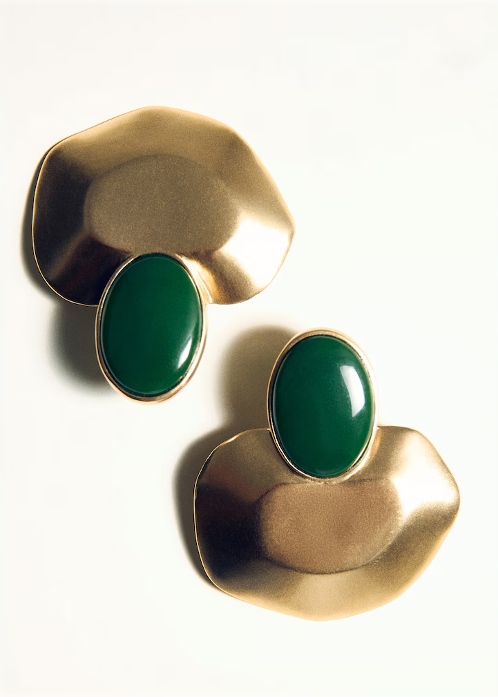 Irregular Hammered Gold Oval Green Cabochon Stud Earrings