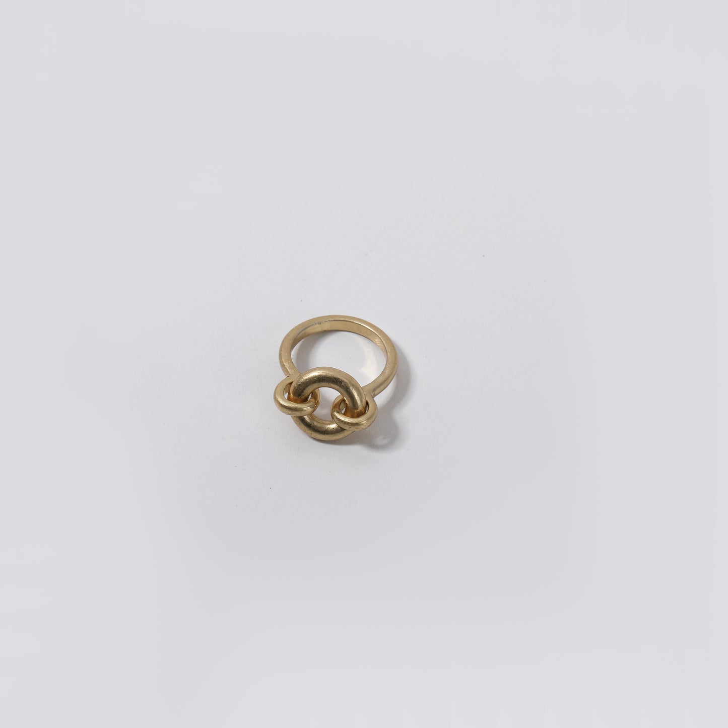 Matte Gold Linked Circle Ring