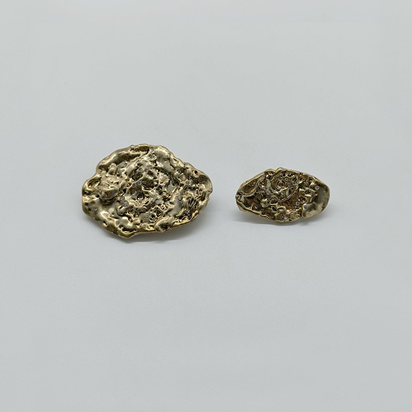 Organic Form Brooch Set in Vintage Gold – Statement Pins for Jackets or Coats