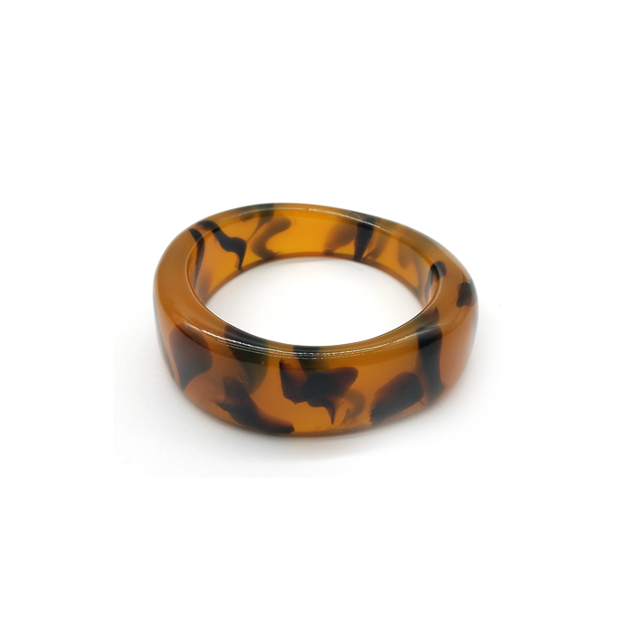 Tortoiseshell - patterned Resin Bracelet