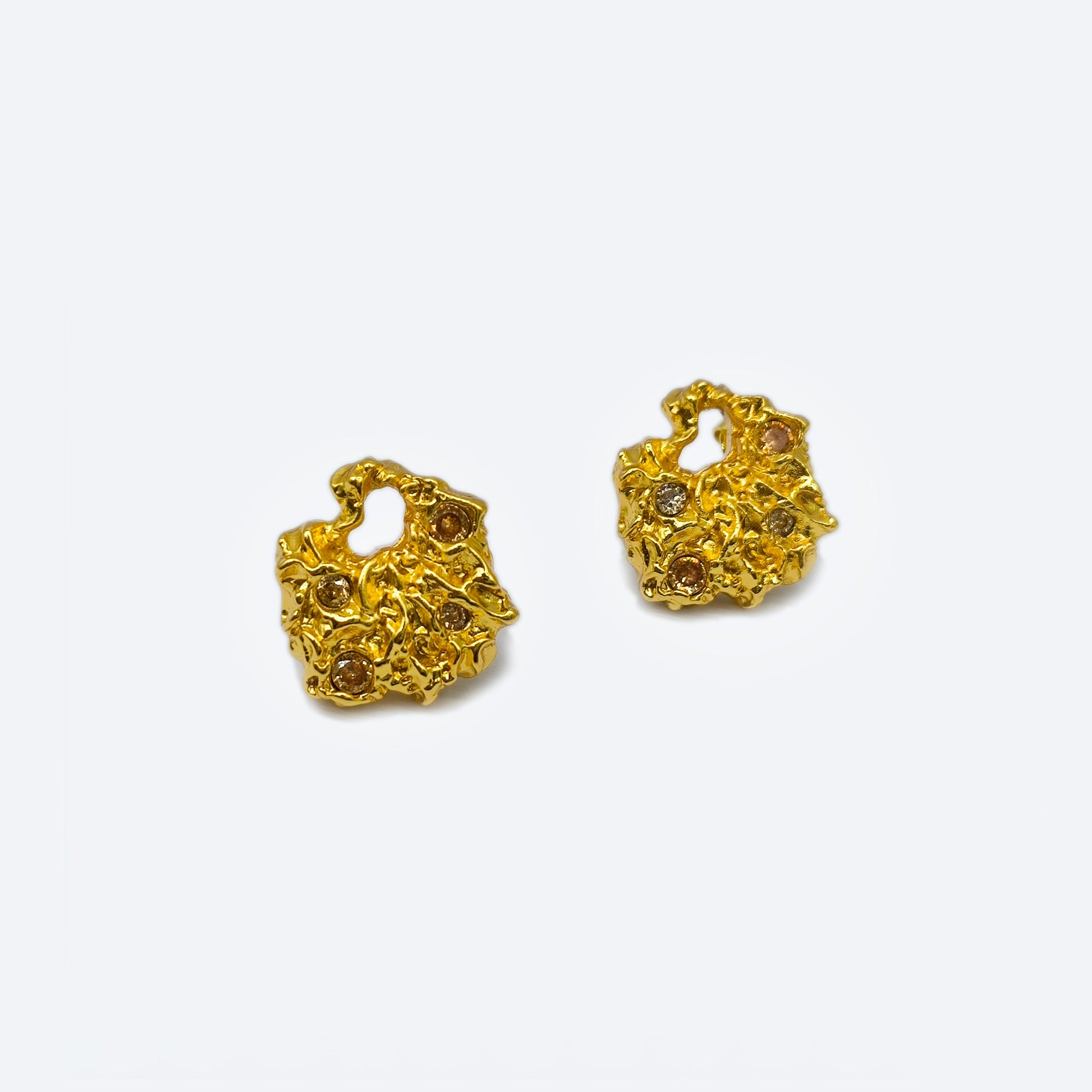 High quality gold plated textured stud earring with cubic zircon