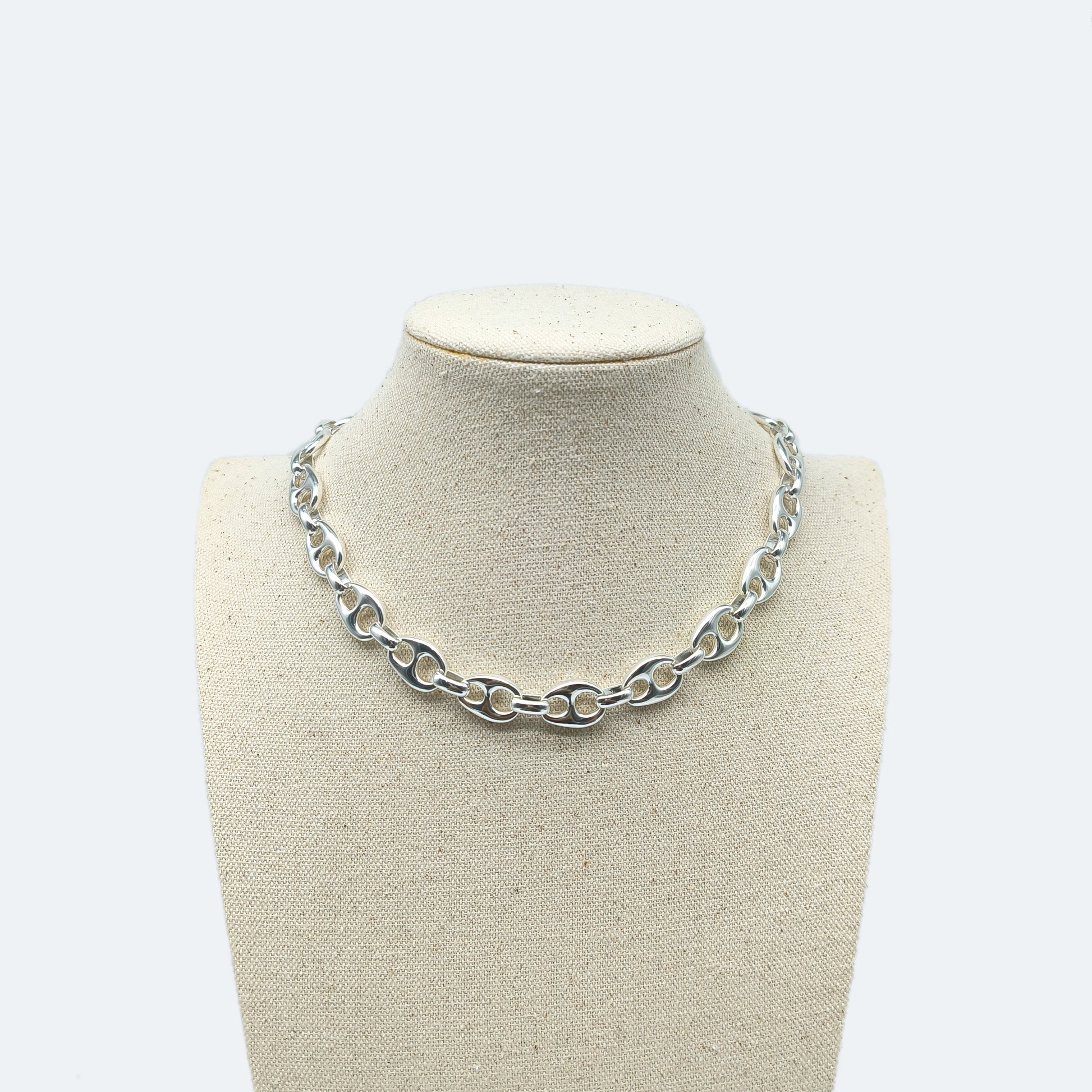 Silver plated chunky chain link necklace