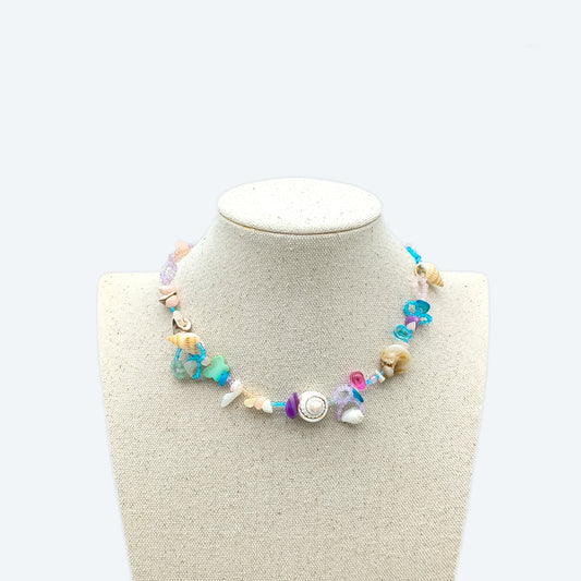 Sea shell necklace