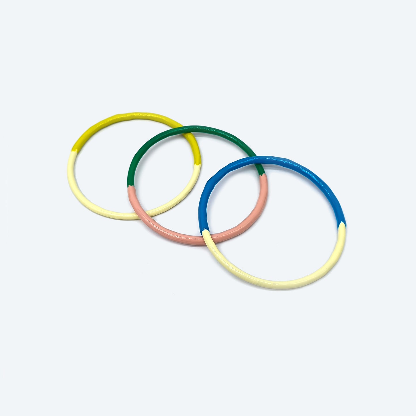 Colorful enamel round bangle