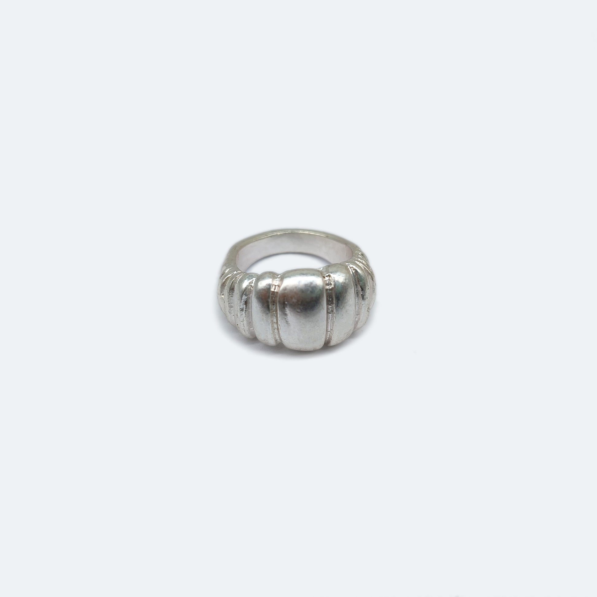 Vintage chunky silver ring