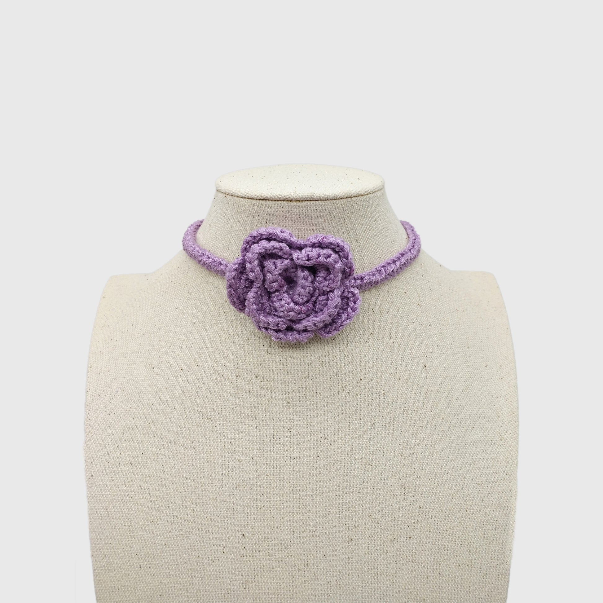 Purple crochet flowers necklace