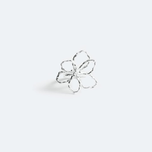 Silver metal flower ring for woman