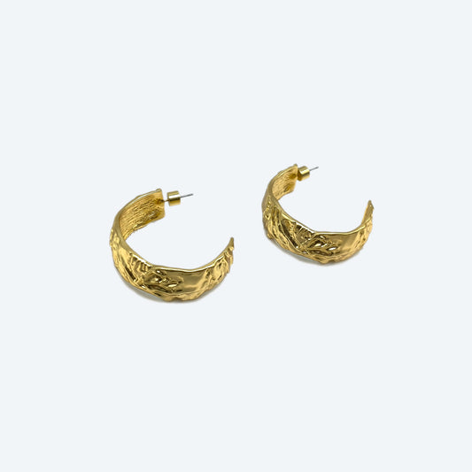 Woman's earring - Textured hoop earrings