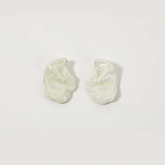 Cream-Glossy Irregular Ruffled Earrings
