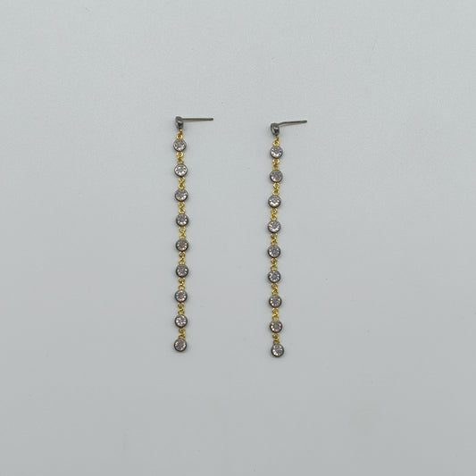 Dangle earring