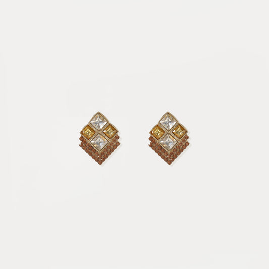 Gold-tone stud earring with diamond-shaped, brown-yellow gradient crystal pavé