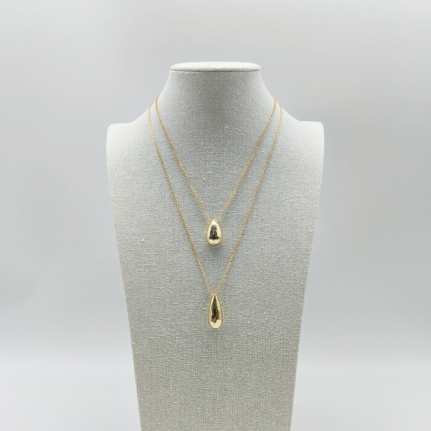 Gold Drop Pendant Necklace – Two Layer Design with Smooth Teardrops