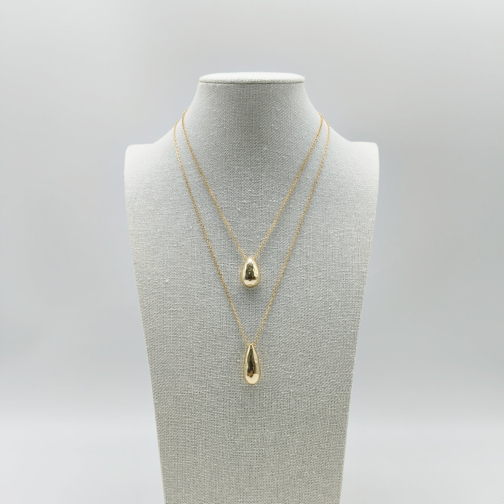 Gold Drop Pendant Necklace – Two Layer Design with Smooth Teardrops