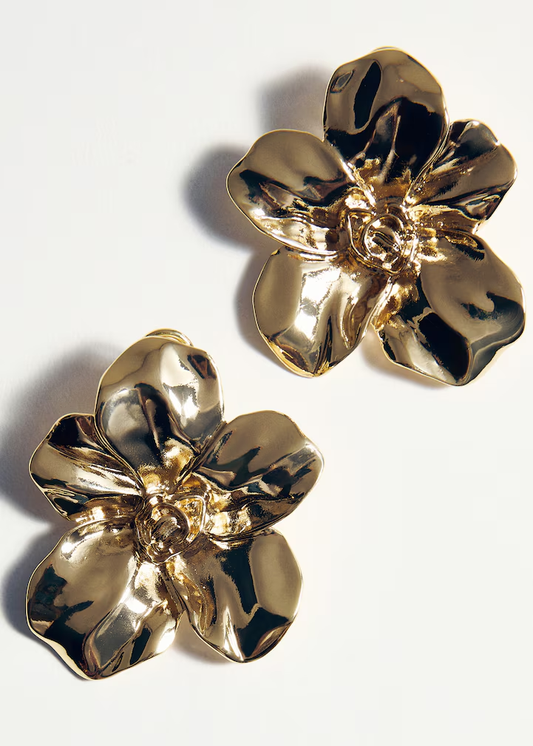 Oversized Hammered Metal Flower Stud Earrings