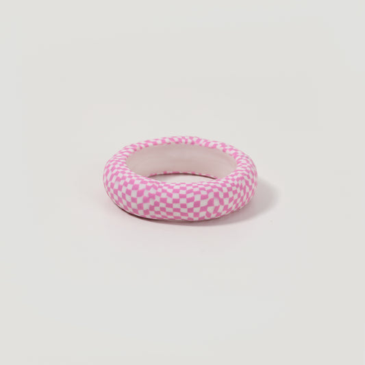 Pink-and-White Checkered-Matte Round Closed Bracelet