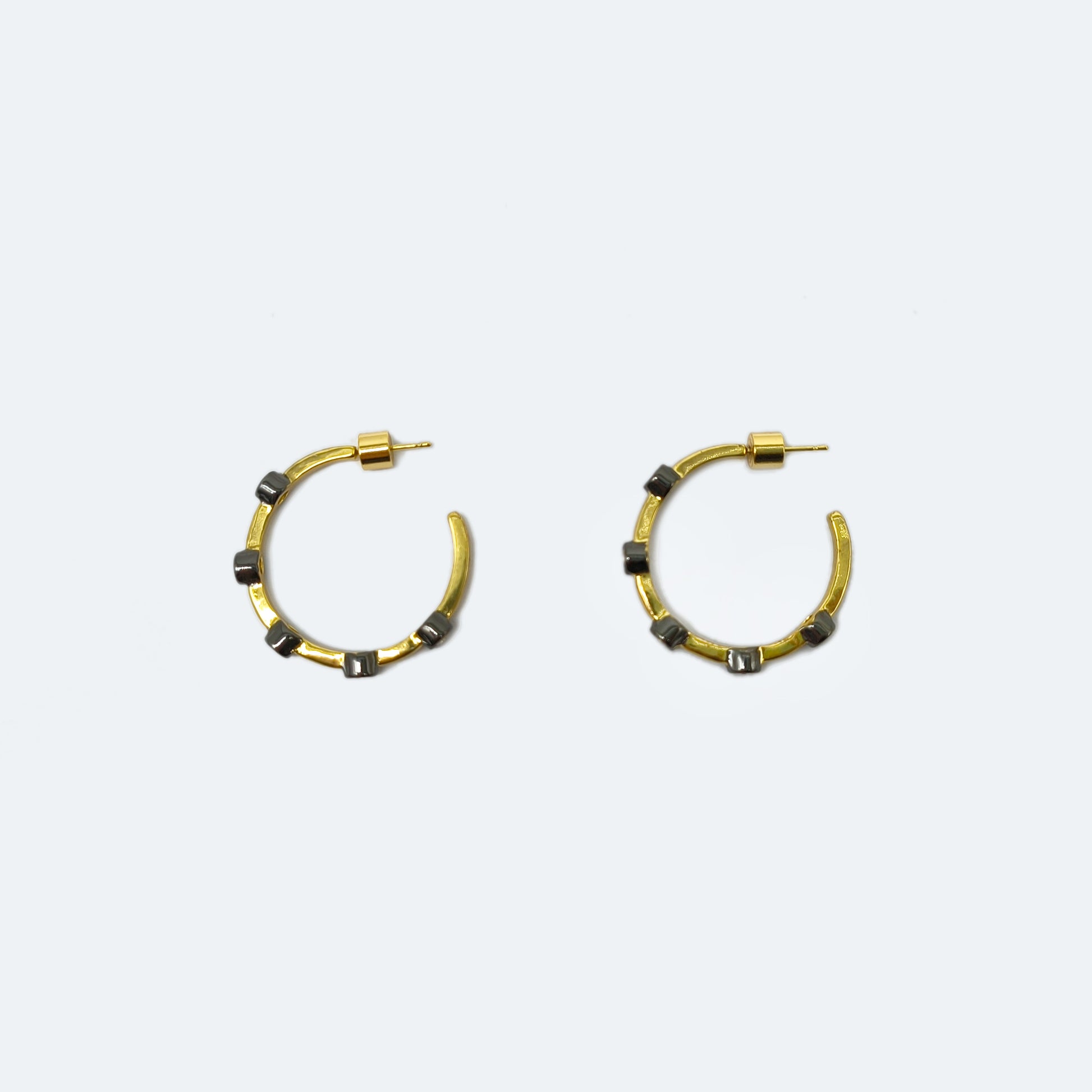 Two tone hoop earring with cubic zircon