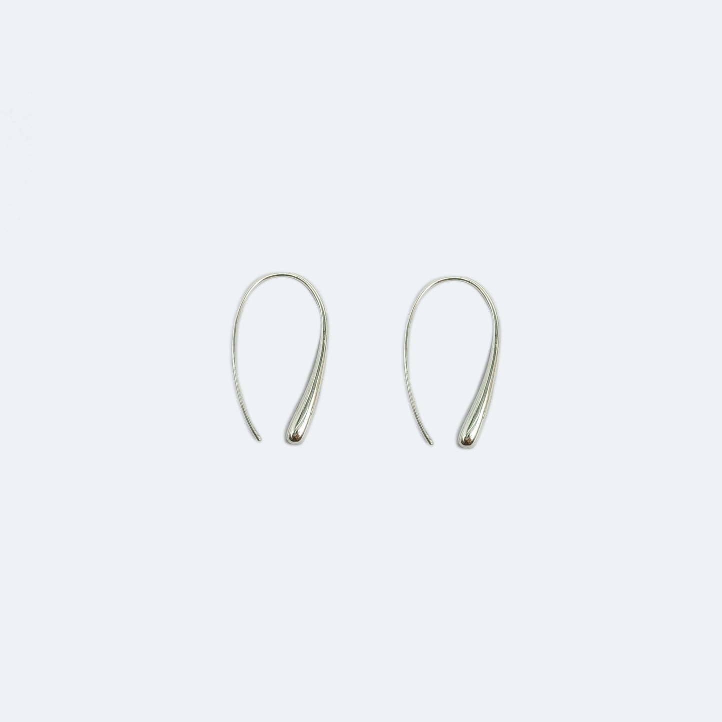 Silver teardrop earring