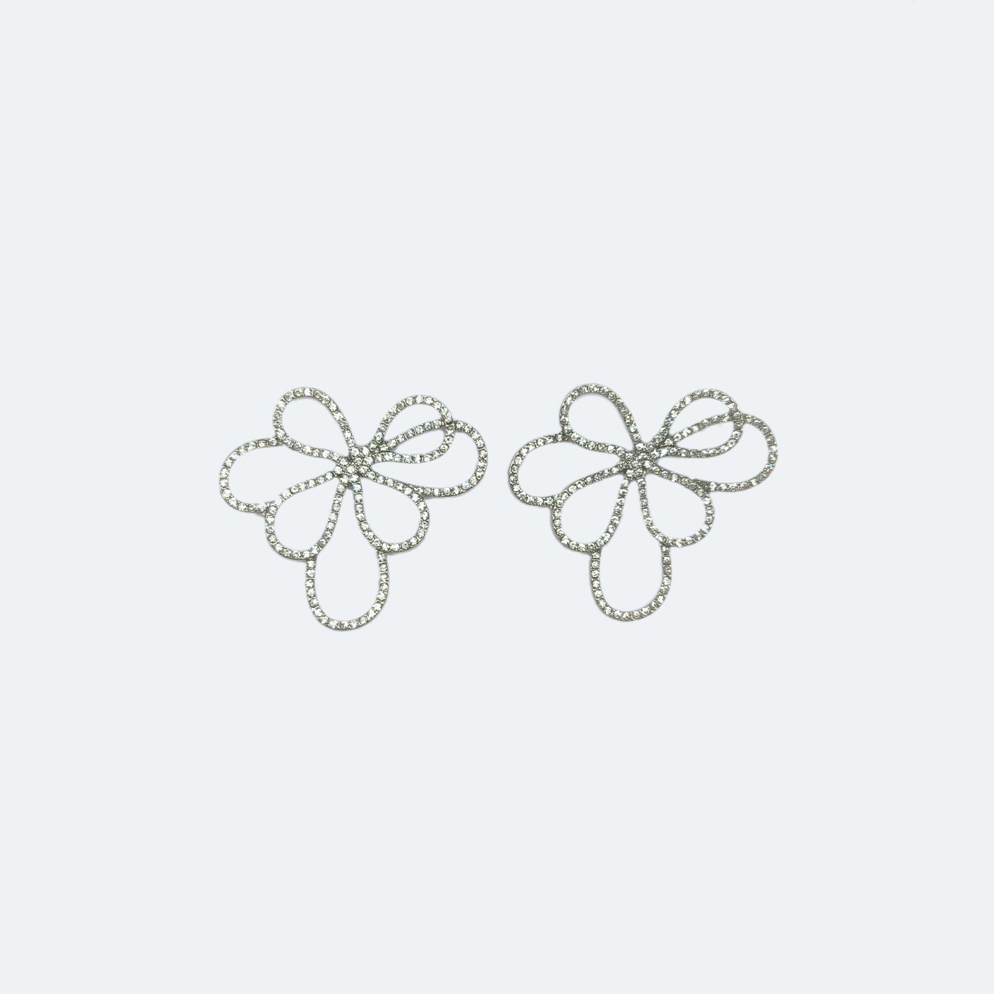 Rhinestone flower earring